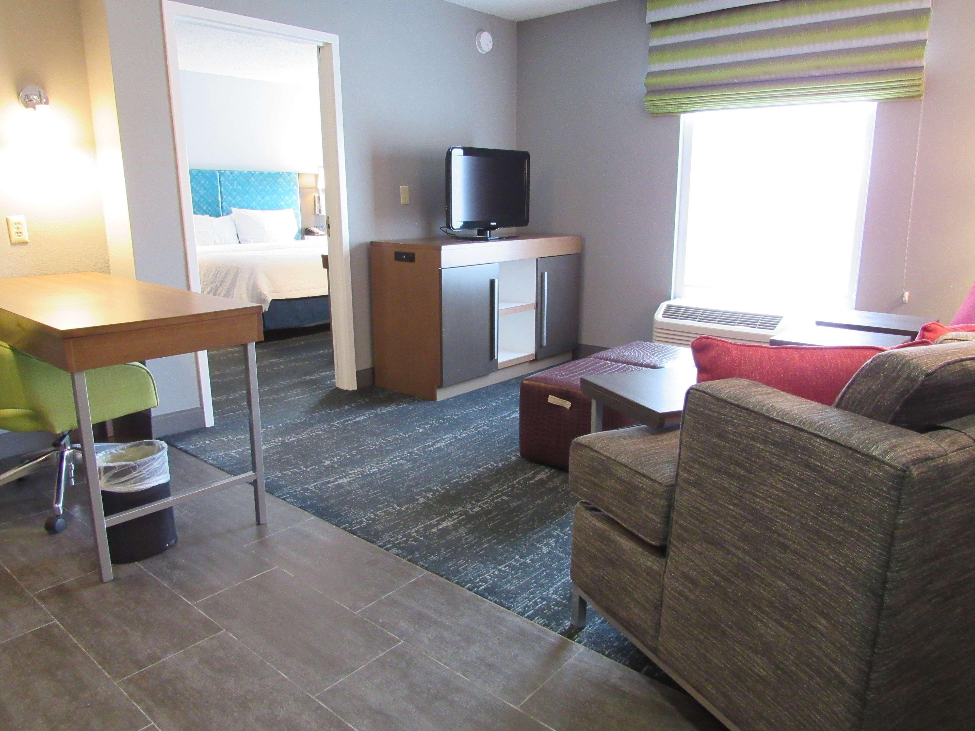 Hampton Inn & Suites Newtown Yardley Eksteriør bilde