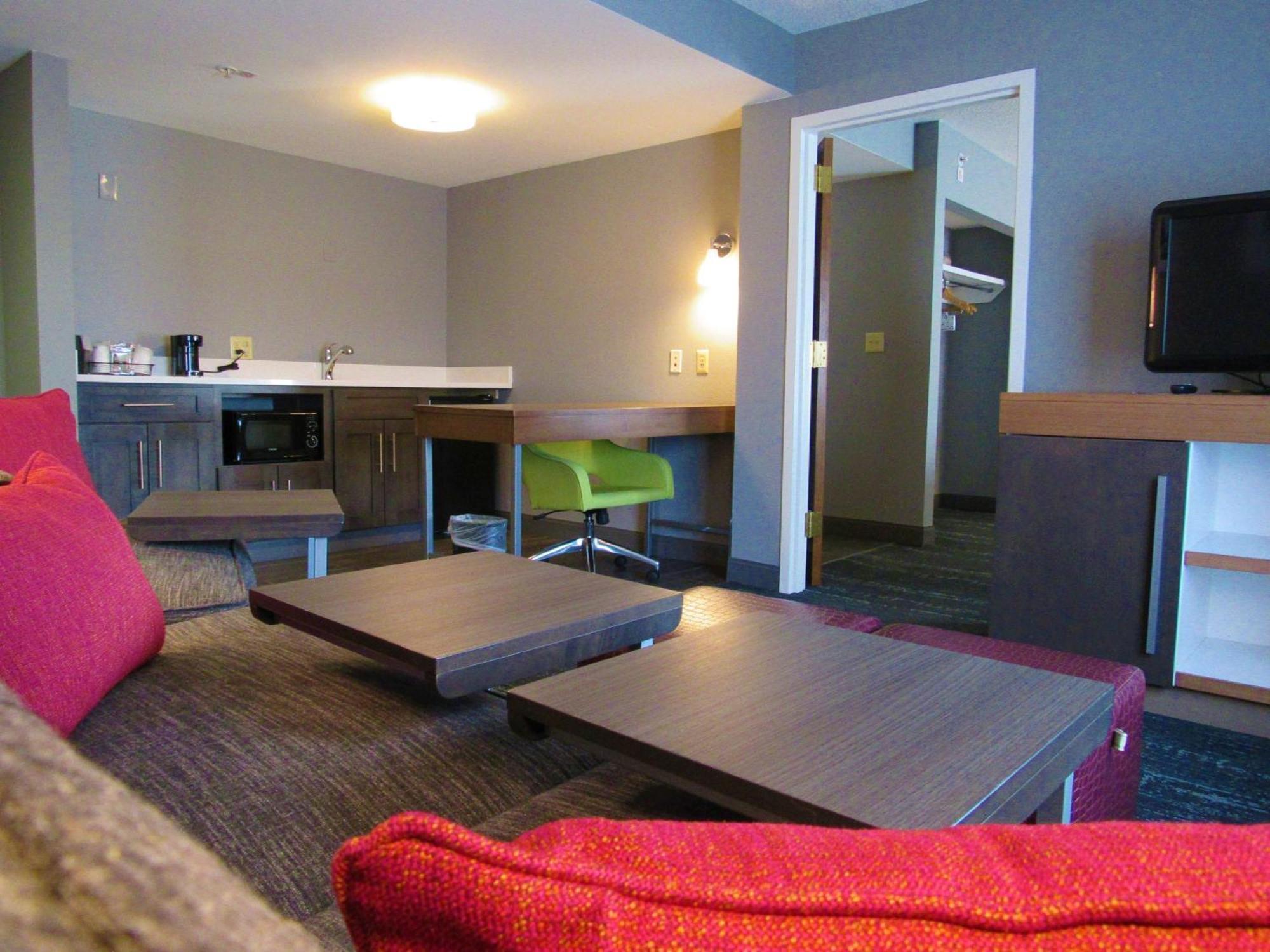 Hampton Inn & Suites Newtown Yardley Eksteriør bilde