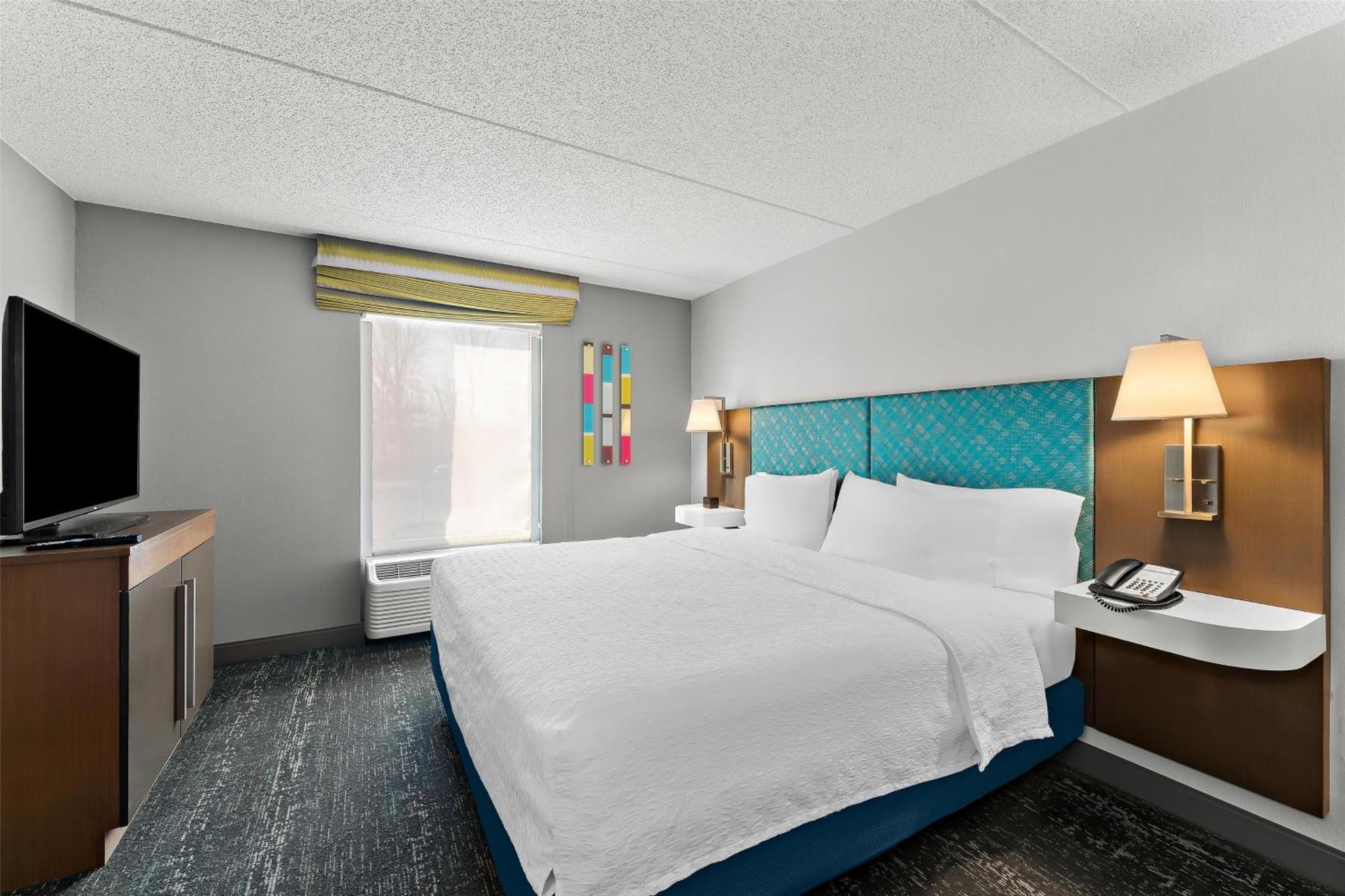 Hampton Inn & Suites Newtown Yardley Eksteriør bilde